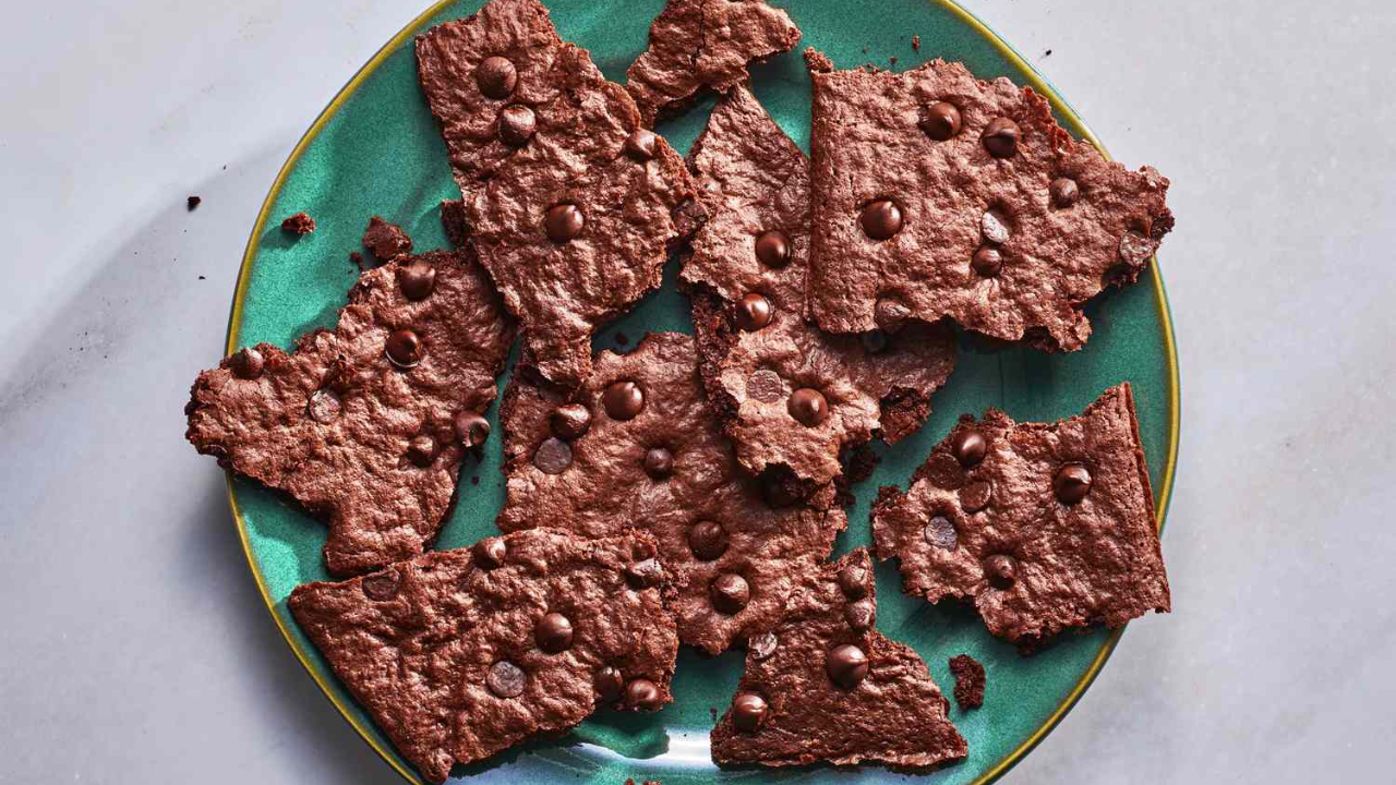 Crispy Chocolatey Brownie Brittle Recipe
